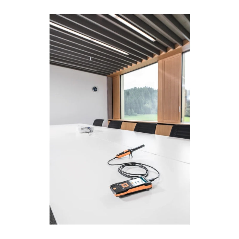 Testo CO₂ Probe (Digital, Wired including Temperature and Humidity Sensor)