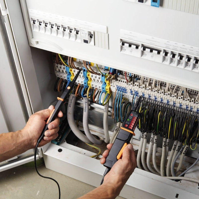 testo 750-1 Voltage Tester